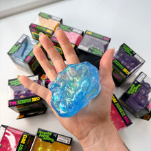 Load image into Gallery viewer, Glitter Cube Squishy