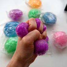 Load image into Gallery viewer, Frost Ball Squishy (random colour)