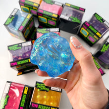 Load image into Gallery viewer, Glitter Cube Squishy