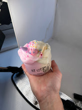 Load image into Gallery viewer, Ice Cream Date